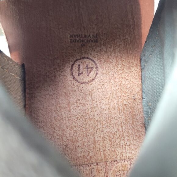 Santorisan Benirras Women's Size 10.5 Gray Leather Flat Walking Low Desert Boot - Picture 9 of 10